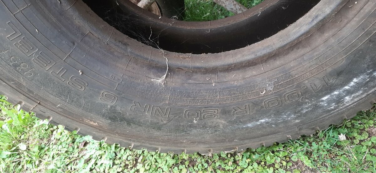 Pneumatika 11,00 R20 - 2