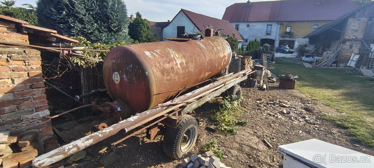 Fekál (cisterna) - 2