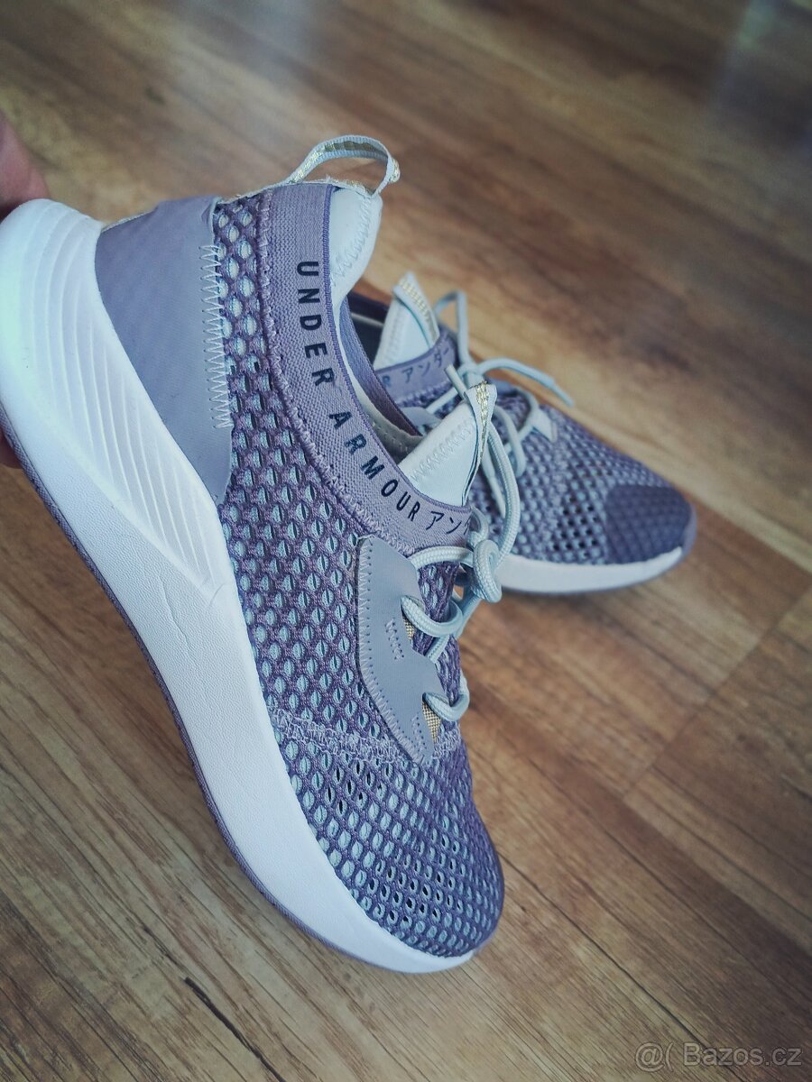 Boty Under Armour VEL.38 - 2