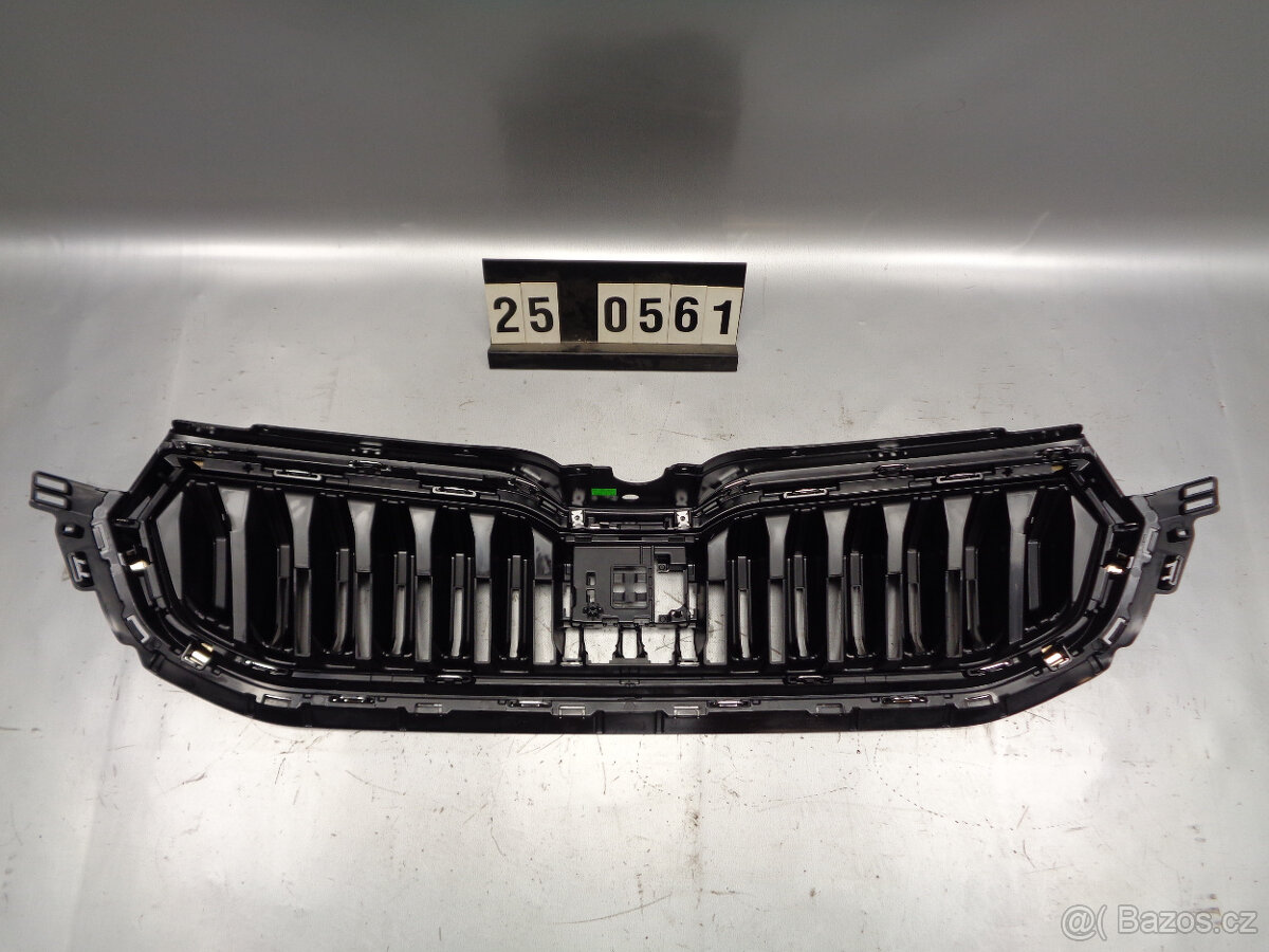 přední maska mřížka Škoda Kamiq - 2