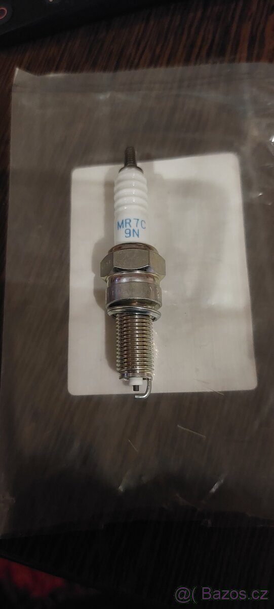 VISION 11O - HONDA -Zapalovací svíčky - 2