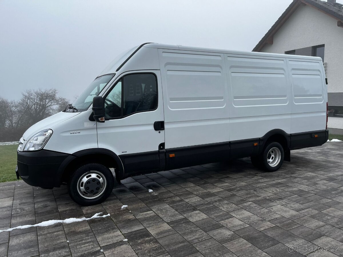 IVECO DAILY 3,0 DIESEL MAXI XXL 2009 - 2