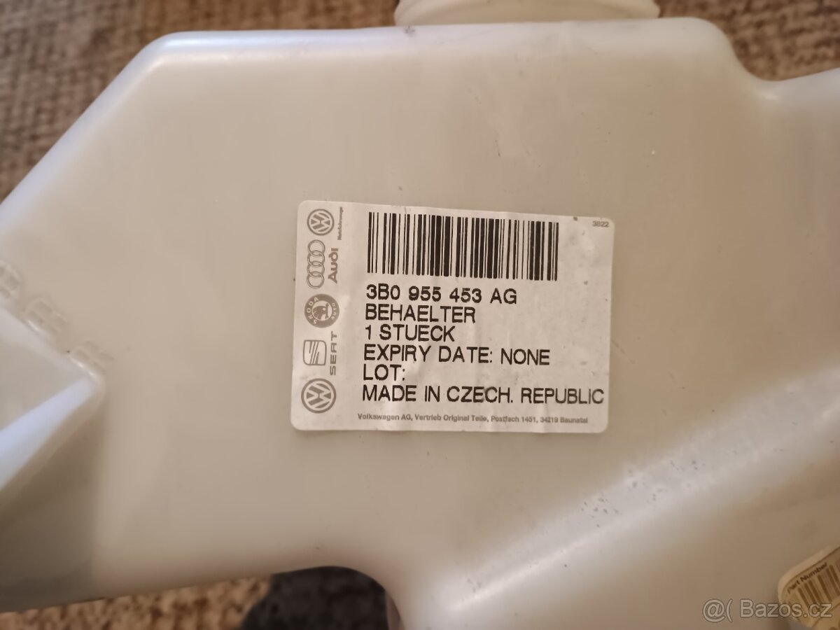 Nádobka na ostřikovače Superb I, Passat B5.5 - 2