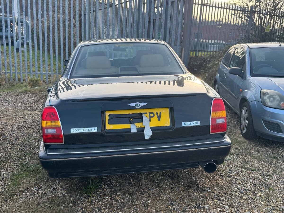 Bentley Continental mulliner R - 2