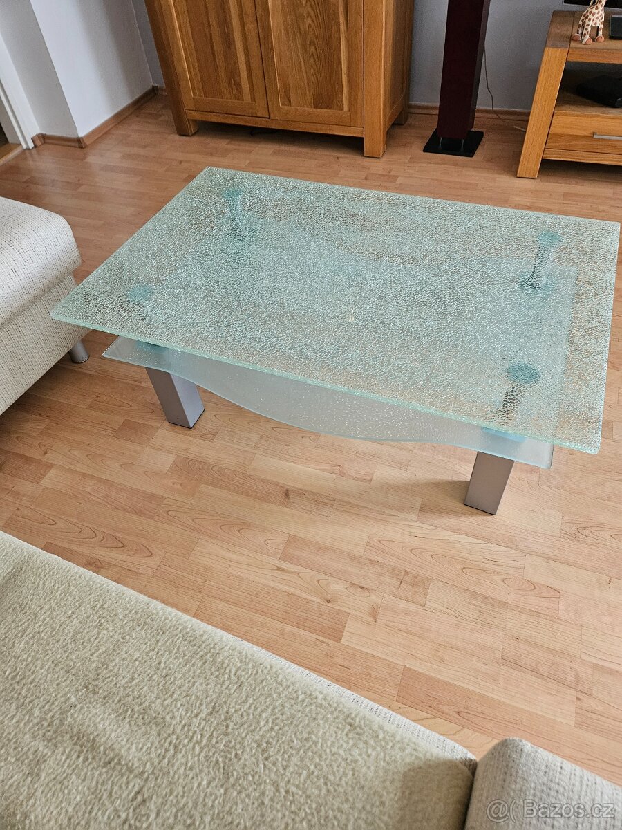 Konferenční stolek - 2