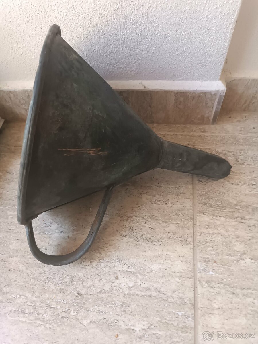 Měděný trychtýř - 2