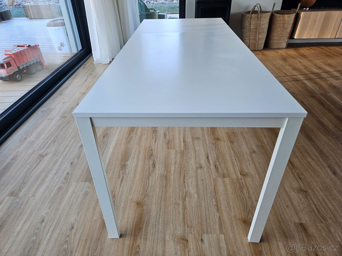 Rozkládací stůl Ikea Vangsta - 2