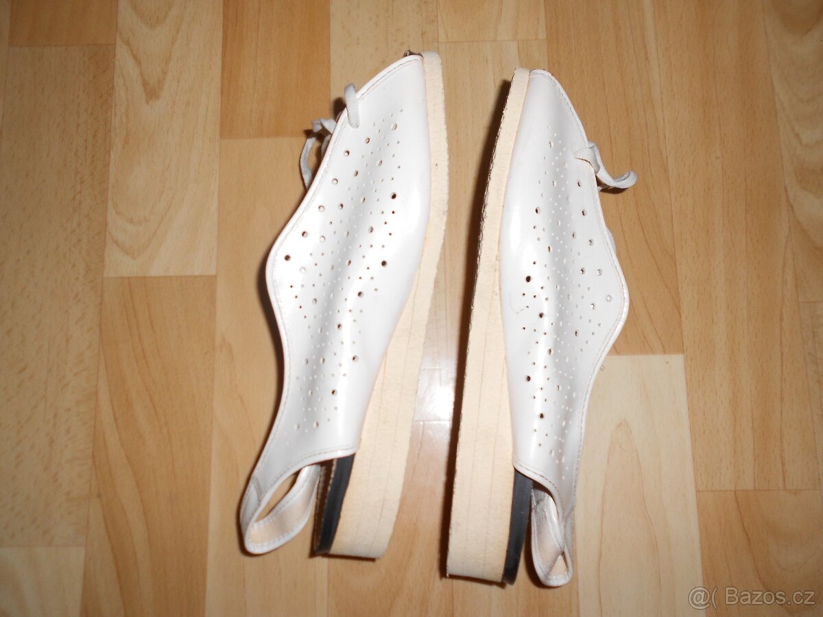 Boty pro ženy do práce. - 2
