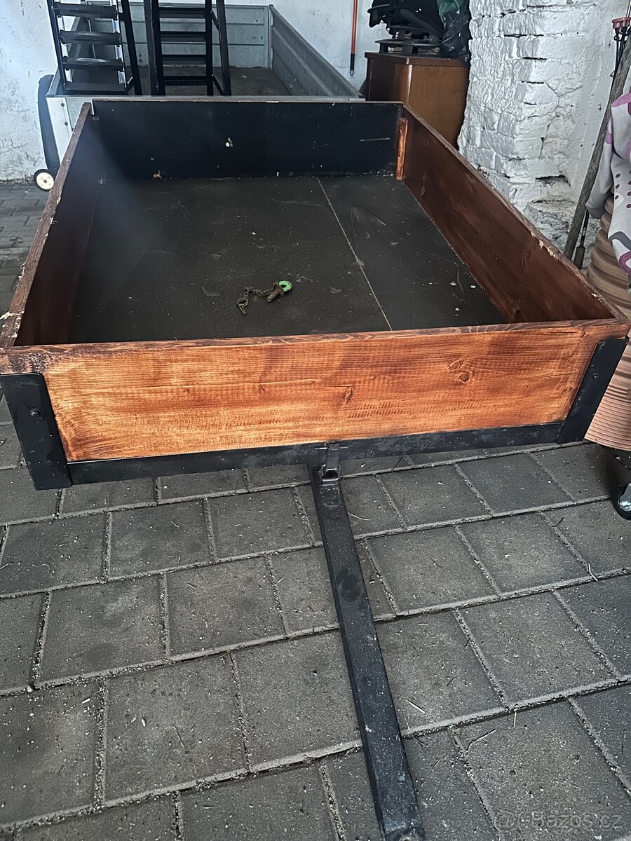 Prodám valník za traktůrek - 2