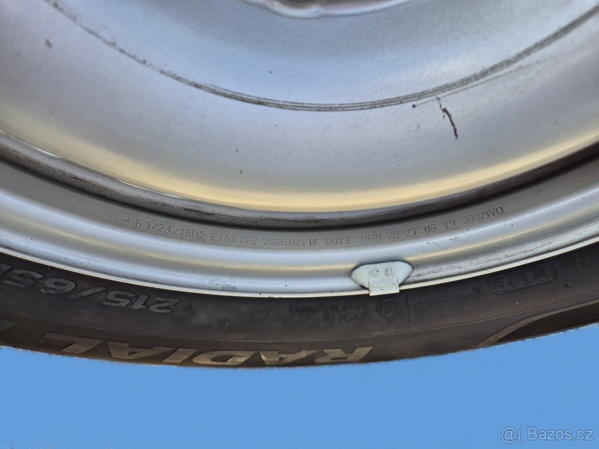 4x kola VW Transporter - 2