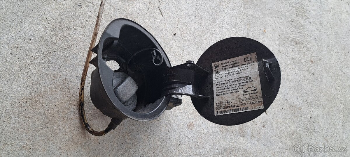 Víko nádrže Volkswagen passat B6 B7 - 2