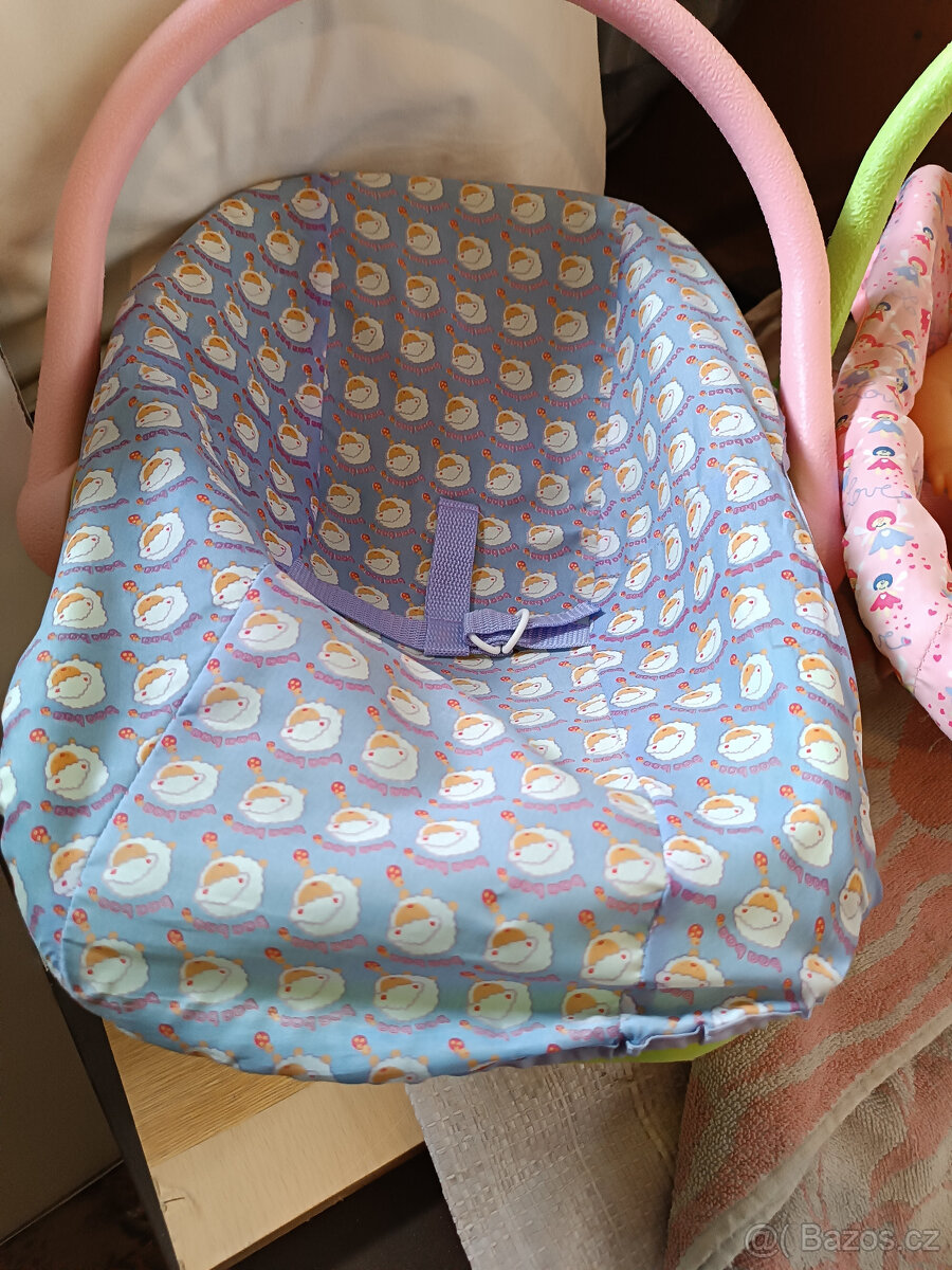 Lehátko-vajíčko pro panenky, - 2