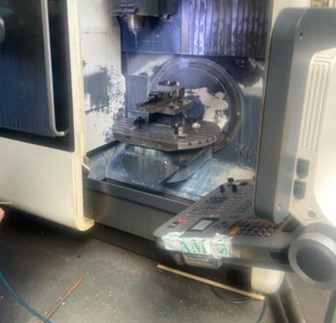 Obráběcí centra - pětiosá DMU 70 - 2