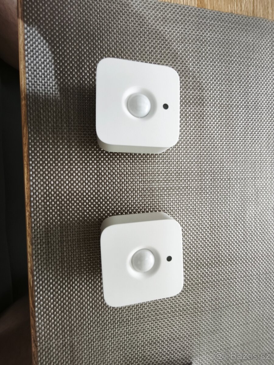 Philips Hue Motion Sensor - 2