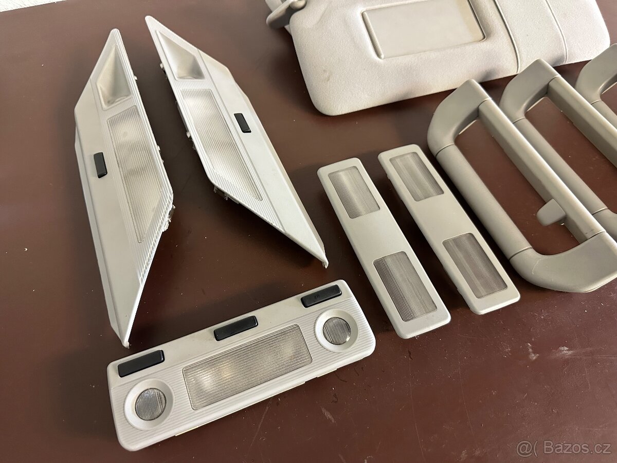 BMW E38 Světlé Doplňky Interiéru - 2