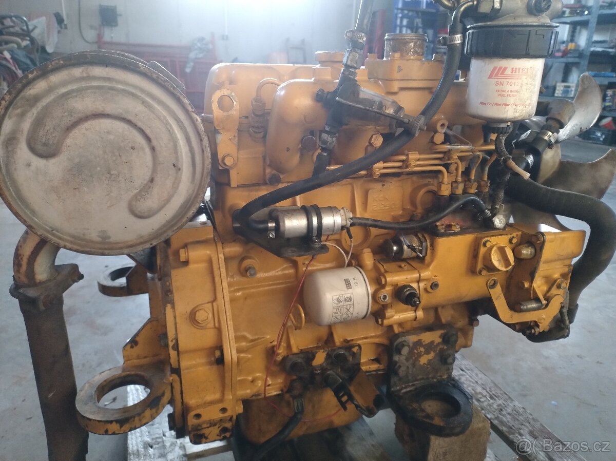 Motor Caterpillar - 2