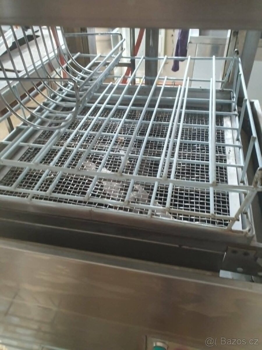 Gastro korbovoa myčka - 2