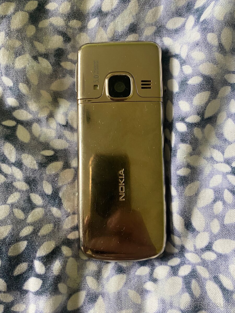 Nokia 6700 Gold - 2