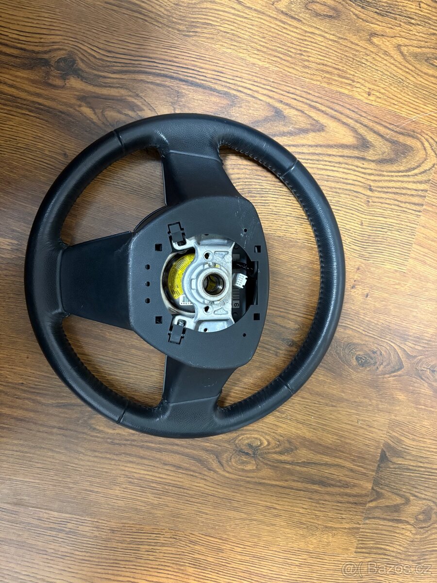 Subaru legacy 2010-2016 volant,airbag - 2
