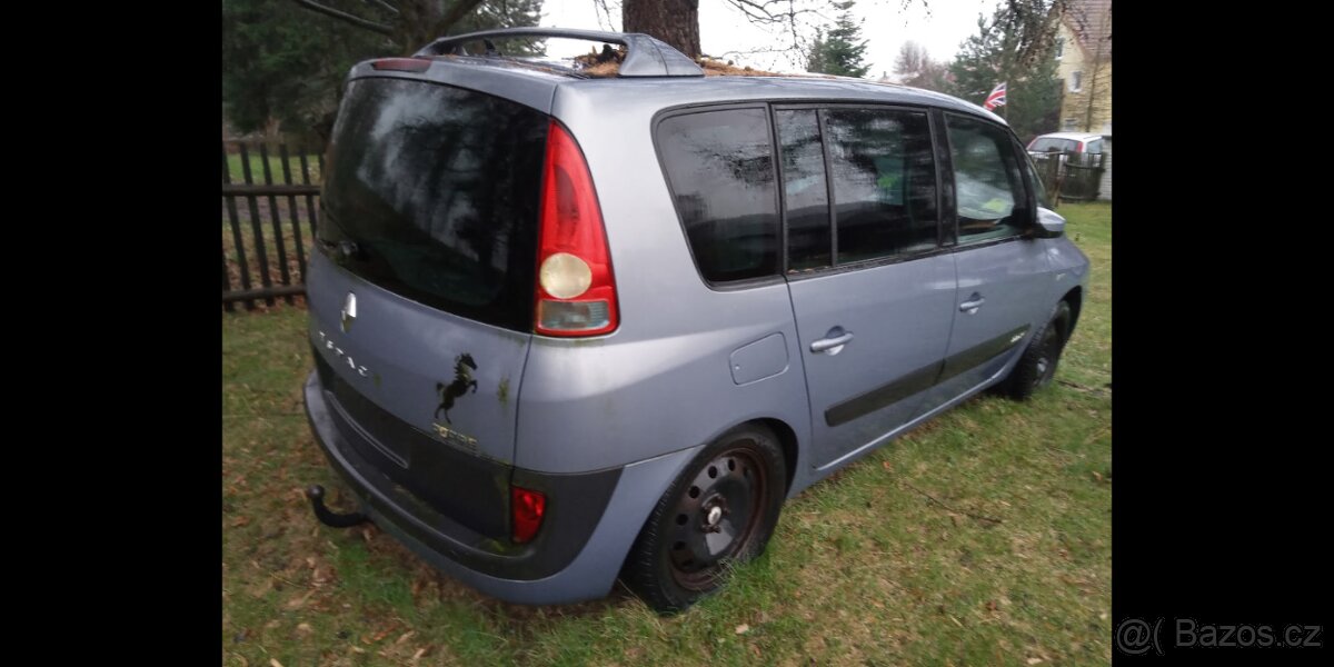 Renault Espace IV 2,2 dci - 2