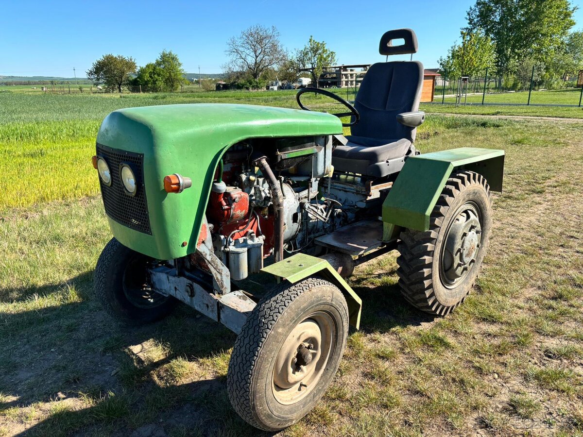 Malotraktor domácí výroby - 2