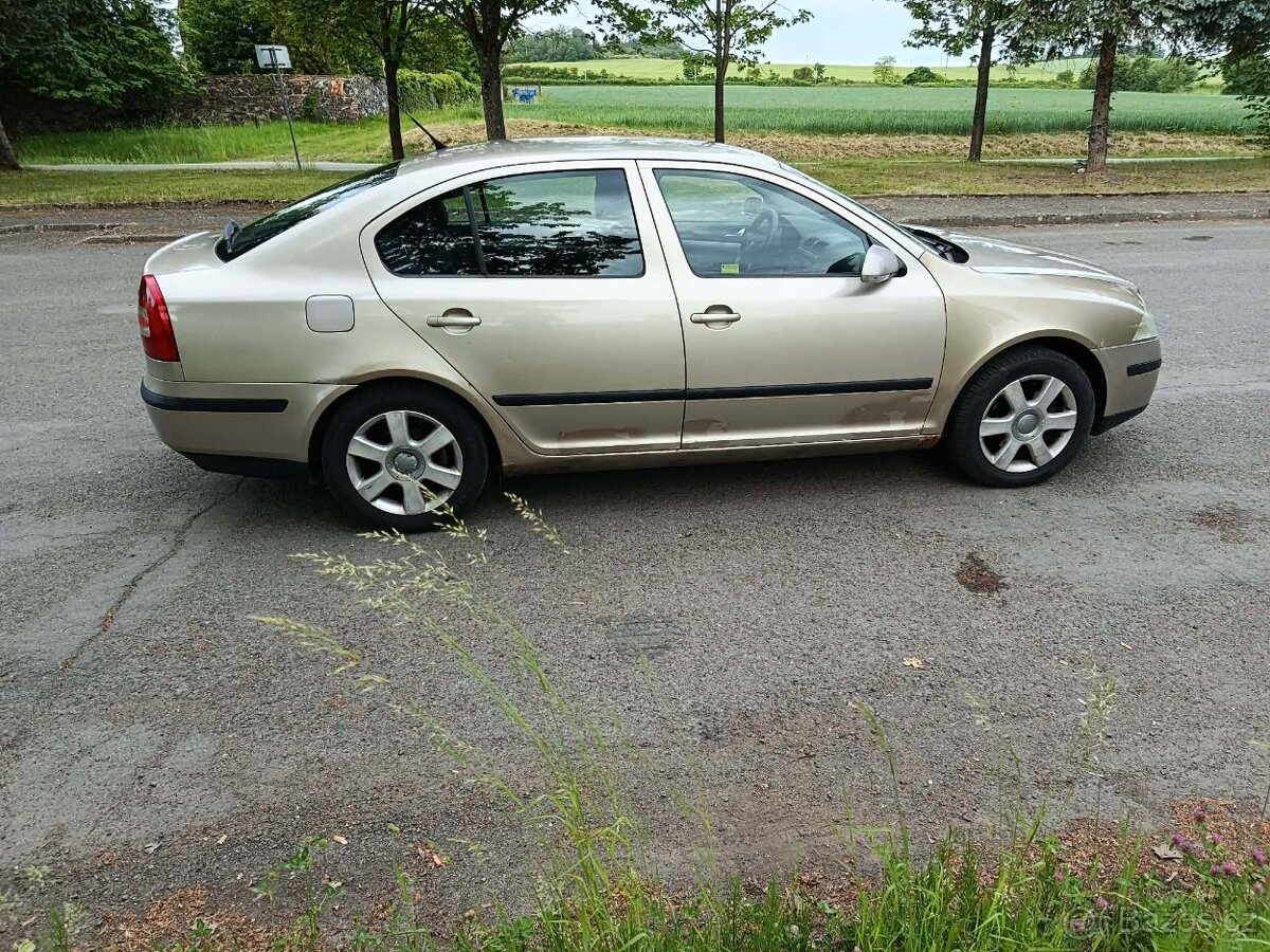 Škoda Octavia 2 JEŠTĚ JE bez PDF - 2