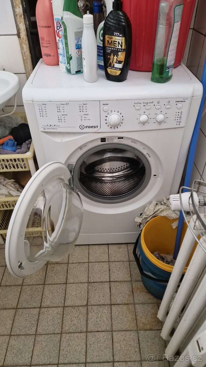 Pracka Indesit 5 kg - 2