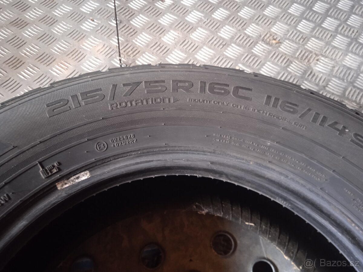 215/75r16 C Nokian - 2