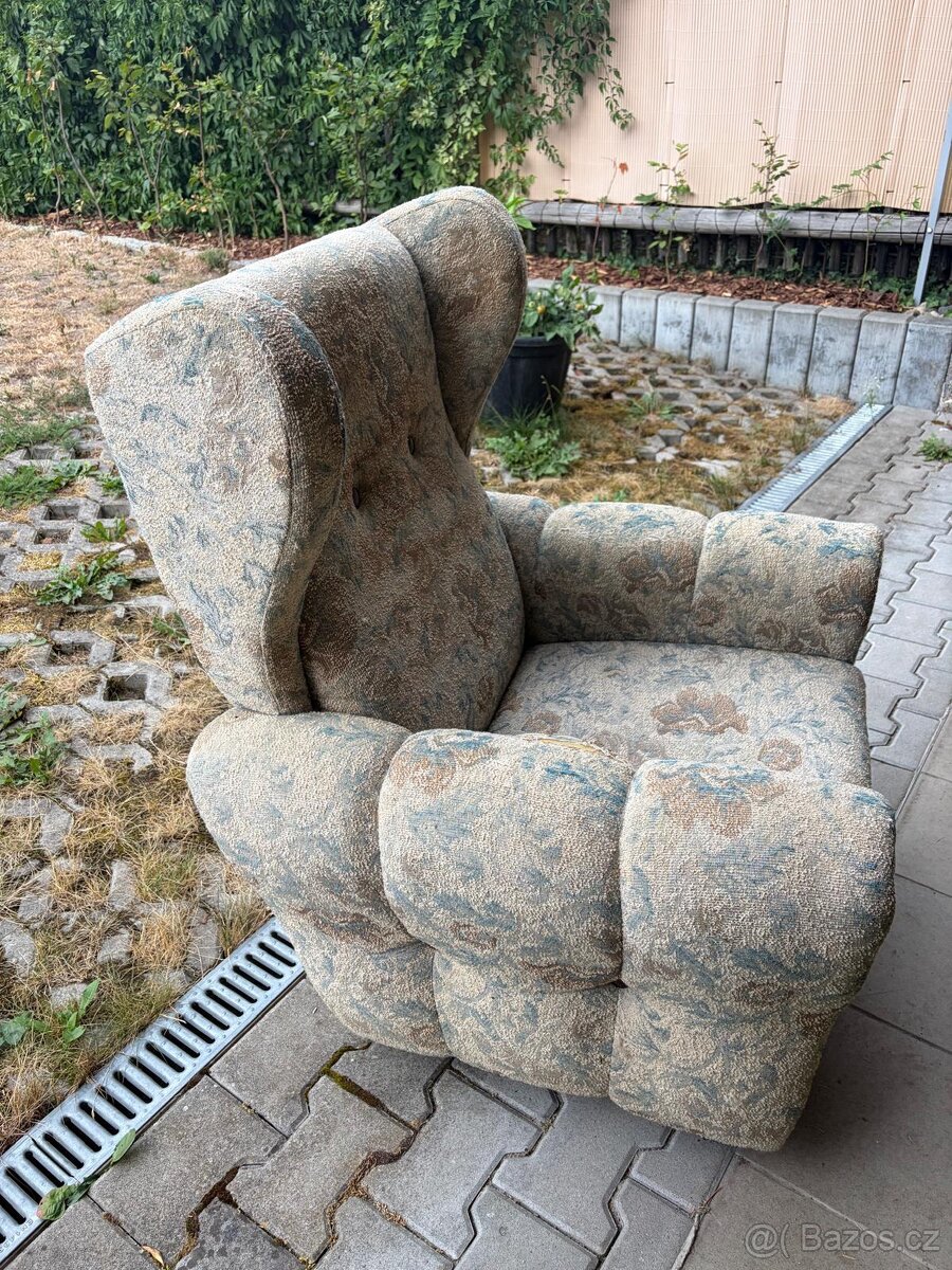 Ušák,retro křeslo - 2
