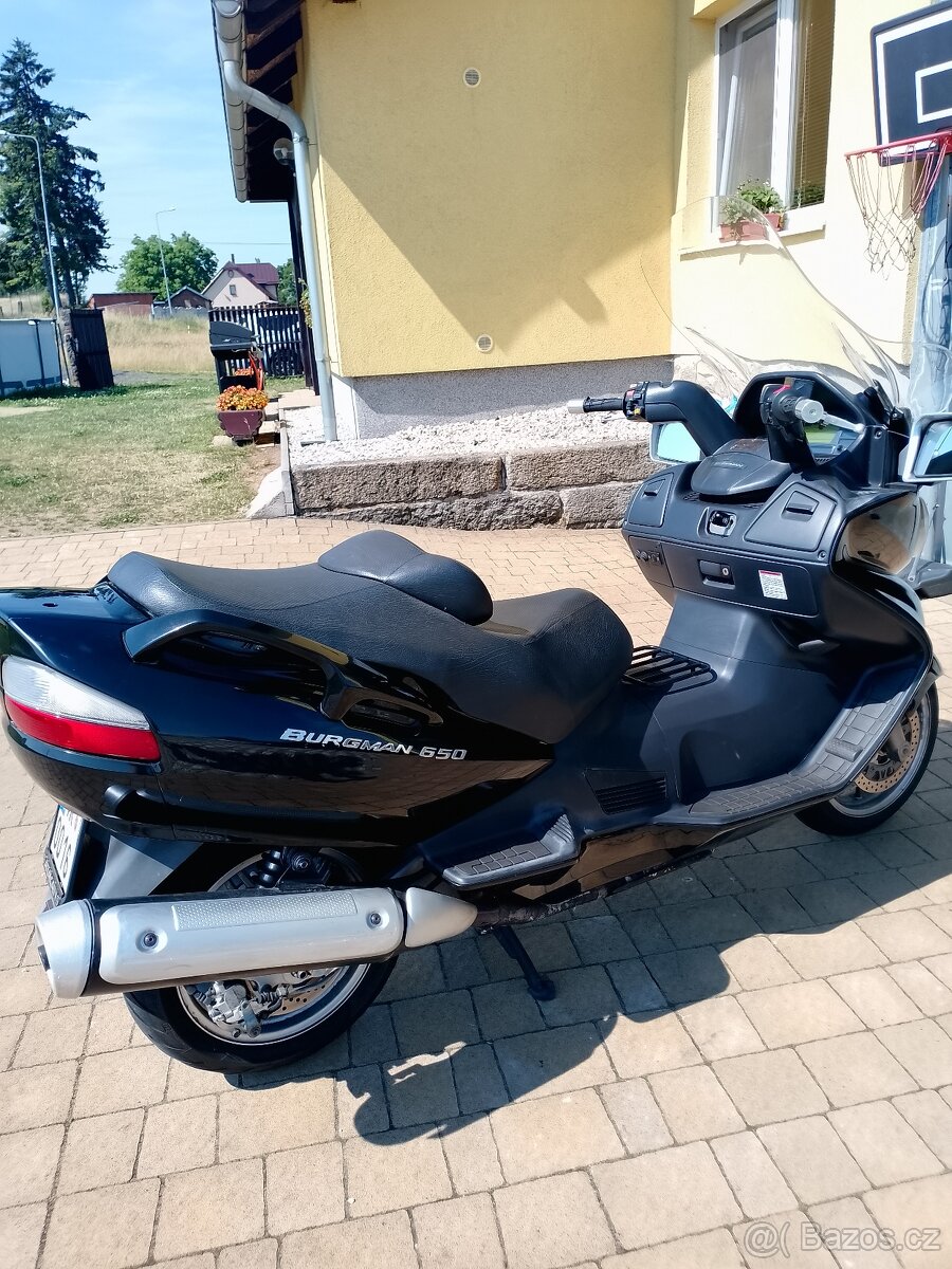 SUZUKI BURGMAN 650 - 2