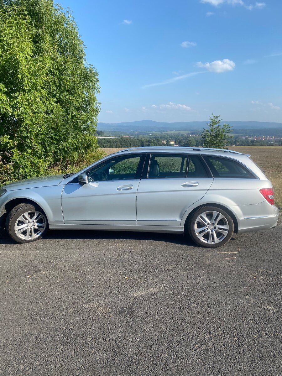 Mercedes benz C 220 CDI w204 - 2