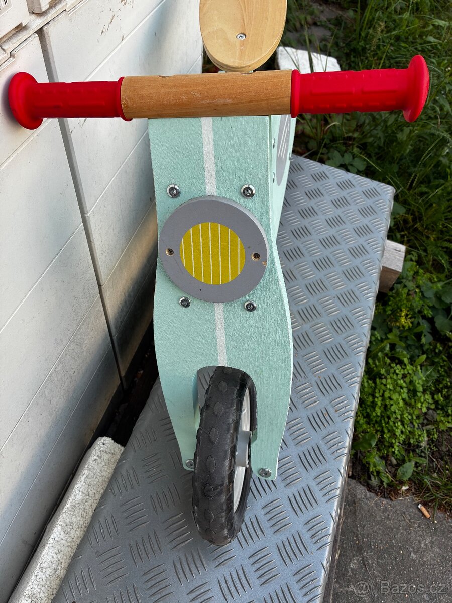 Dřevěné odrážedlo Vespa - 2