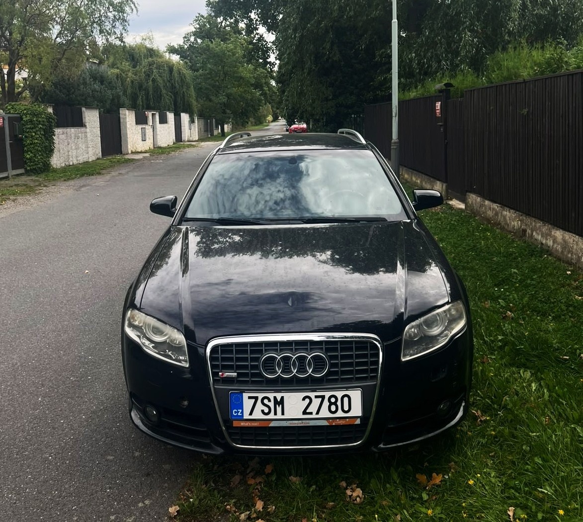 AUDI A4B7, 2.0 TDI, 125 Kw, 3 x s-line - 2