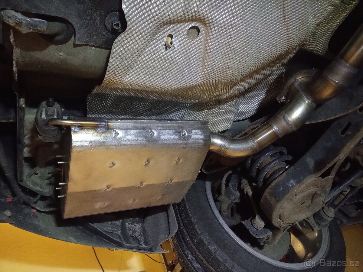 Ford Smax 2,2TDci náhrada originálního výfuku za nerezový