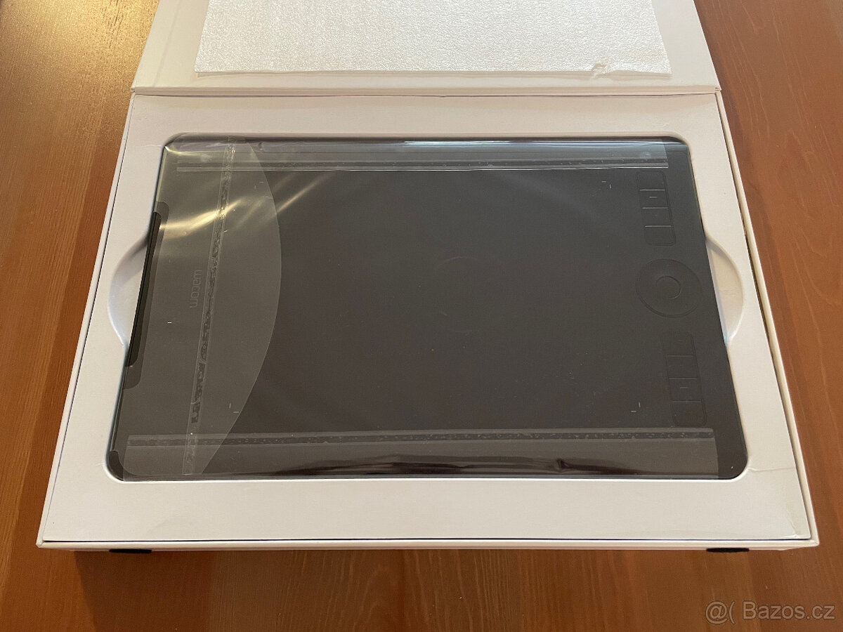 Wacom Intuos Pro M - PTH 660 - 2
