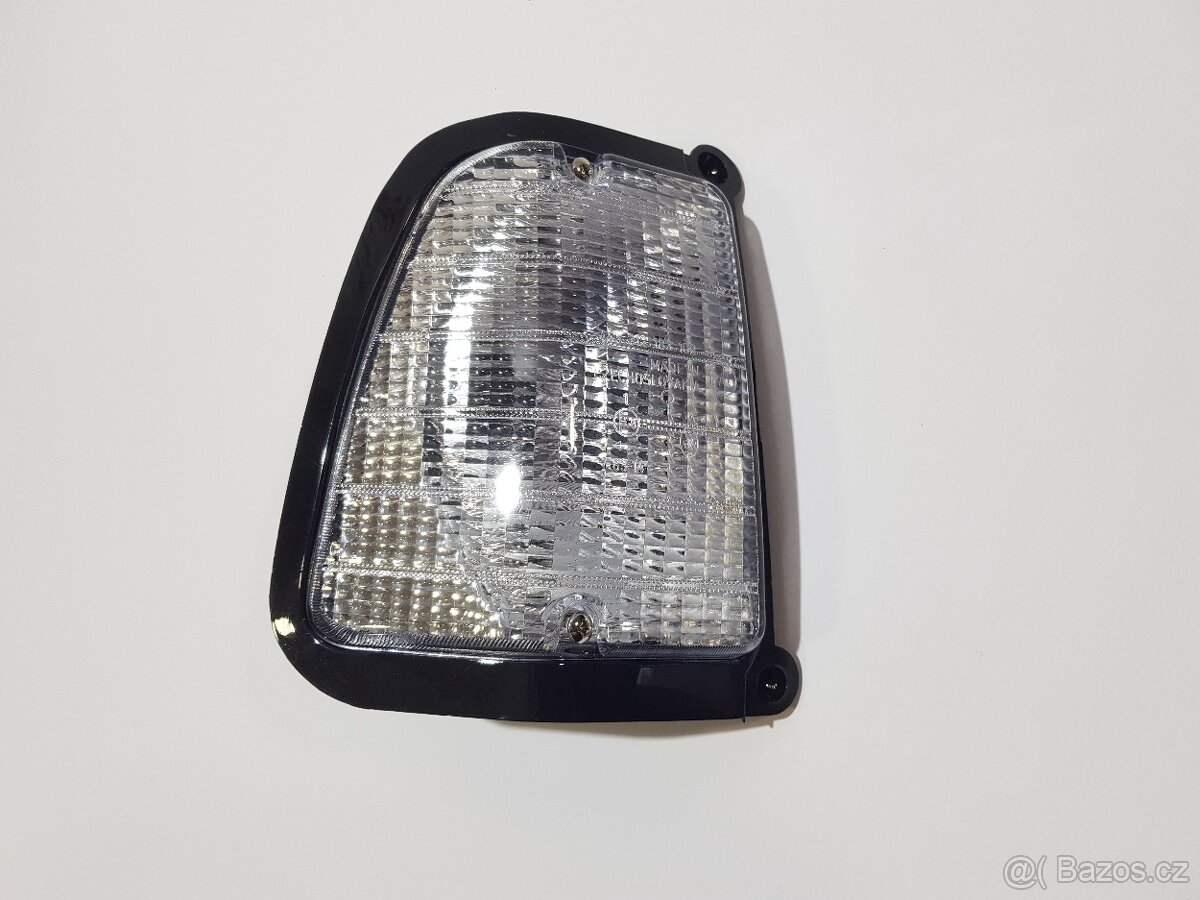 Přední směrovka/blinkr bílý ŠKODA M 105, 120, 130, Rapid - 2