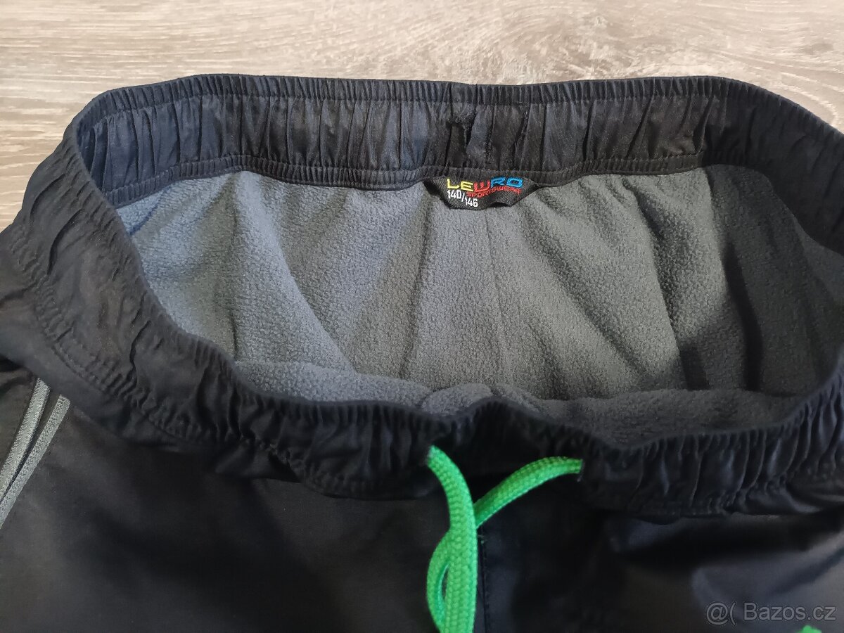 Zateplené kalhoty/sustaky zn. Lewro vel. 140/146 - 2