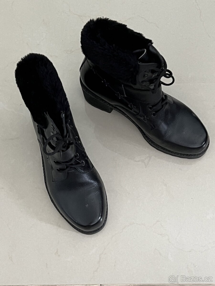 Dámské kotníkové boty s kožíškem – vel. 37 - 2