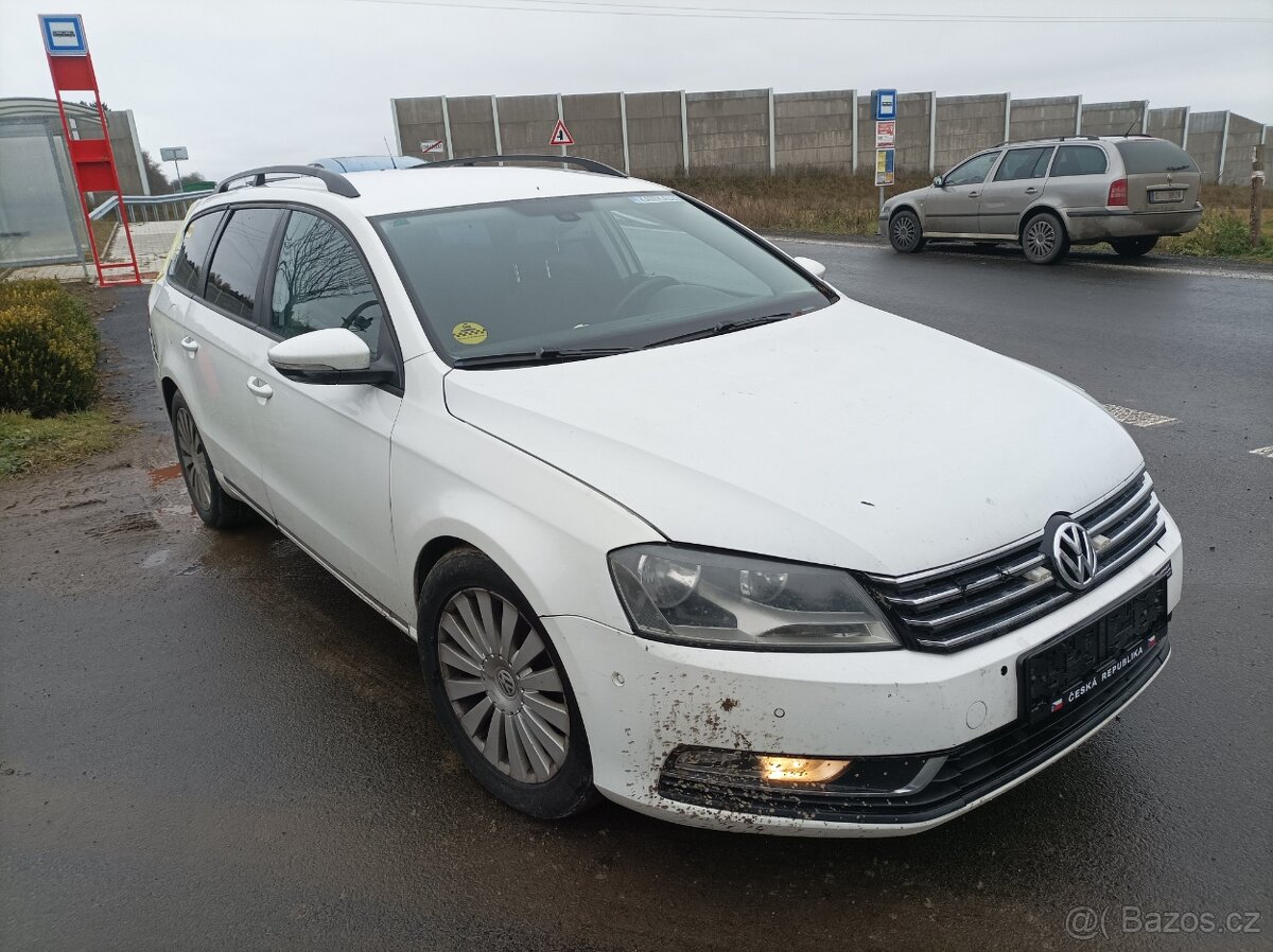 Volkswagen Passat - 2
