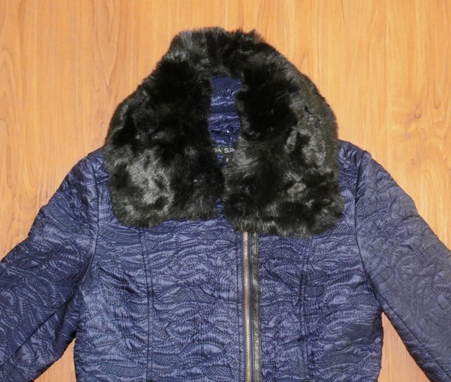 Zateplená tmavě modrá prošívaná bunda, vel.38, zn. Via Spiga - 2