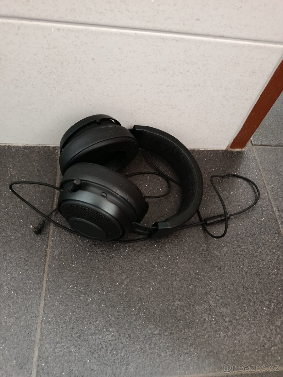 Prodáme sluchátka s mikrofonem - 2