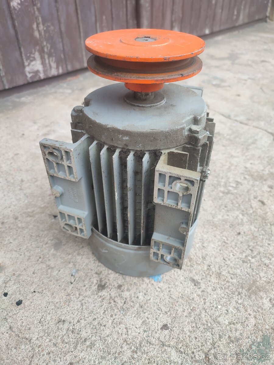 Elektromotor 250/370 W 945 / 1430 ot. - 2