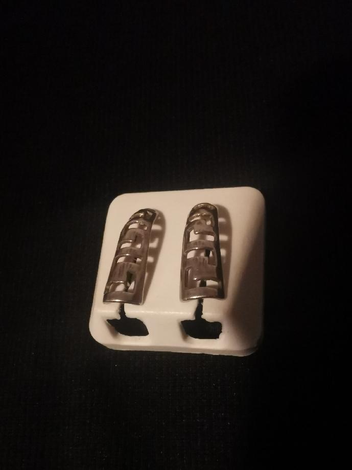 Stříbrné náušnice s ornamenty - 2