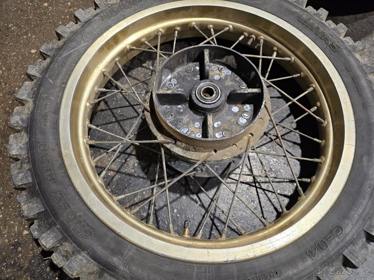 Zadní kolo yamaha xt 600 - 2