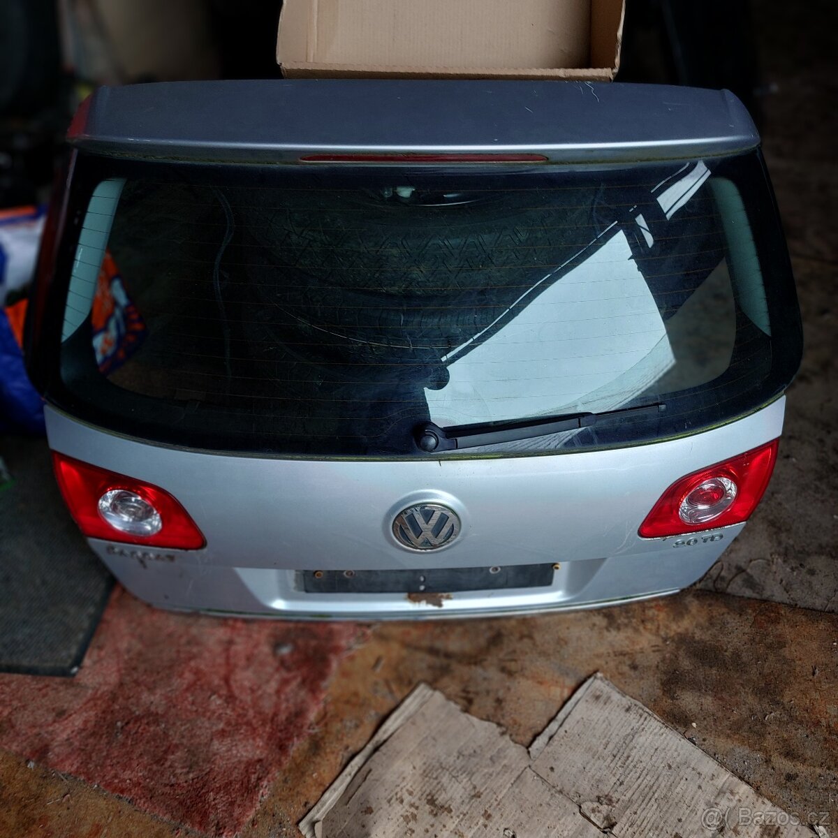 VW PASSAT B6 COMBI-5.DVEŘE - 2