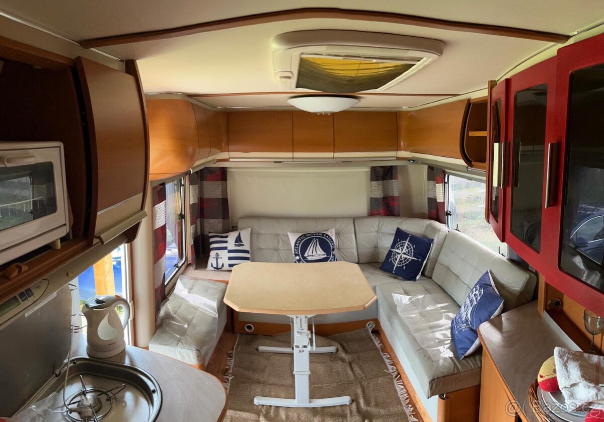 Poctivý Německý karavan - 2