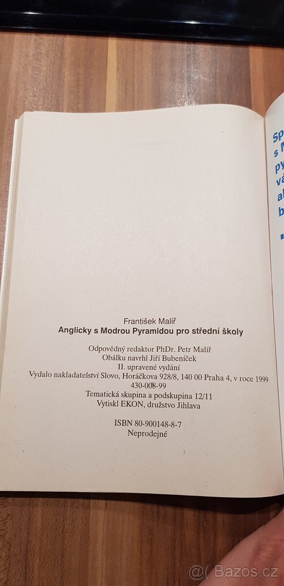 ANGLICKY s Modrou Pyramidou - 2