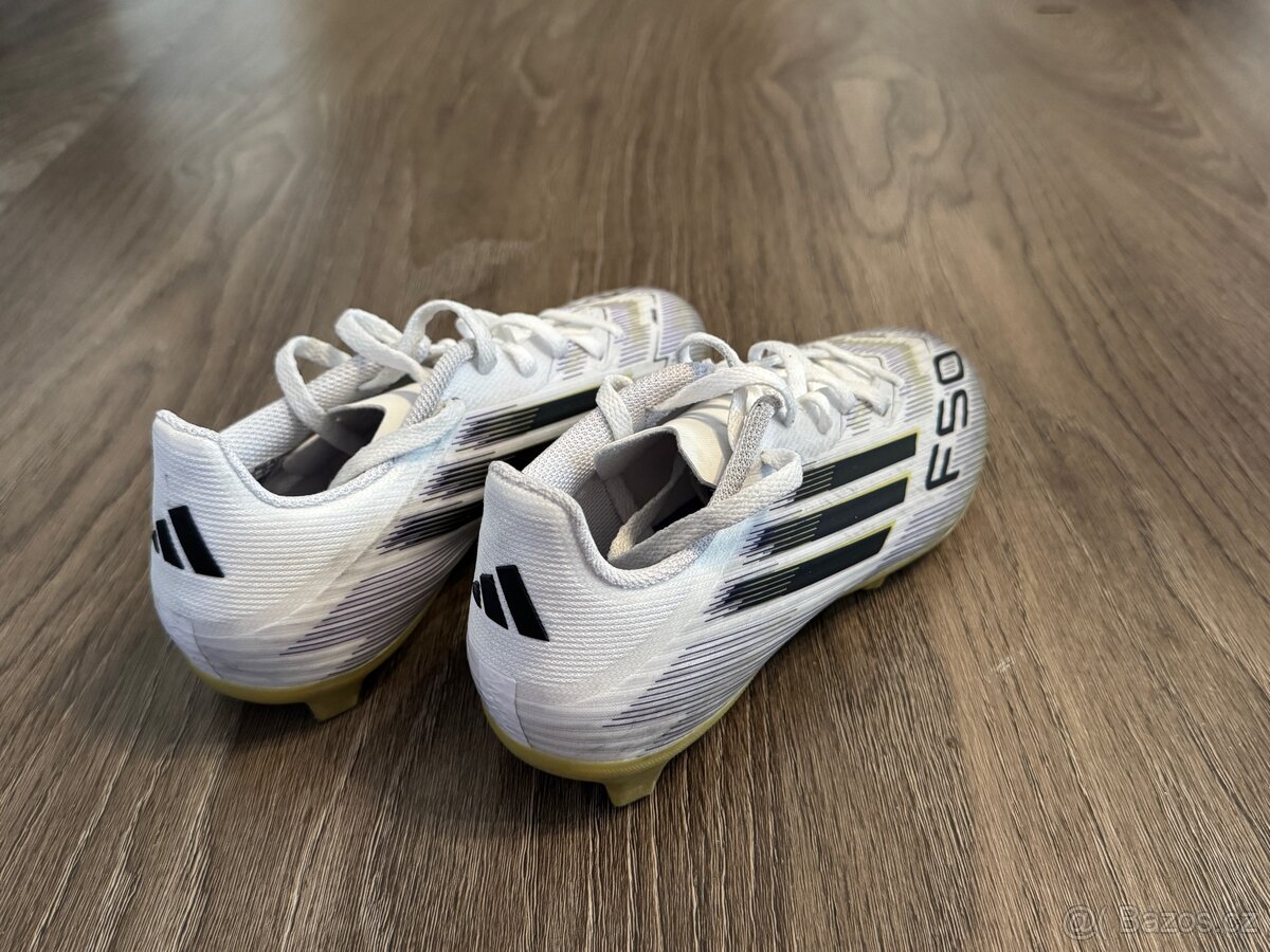 NOVÉ, Dětské kopačky Adidas F50 - 2