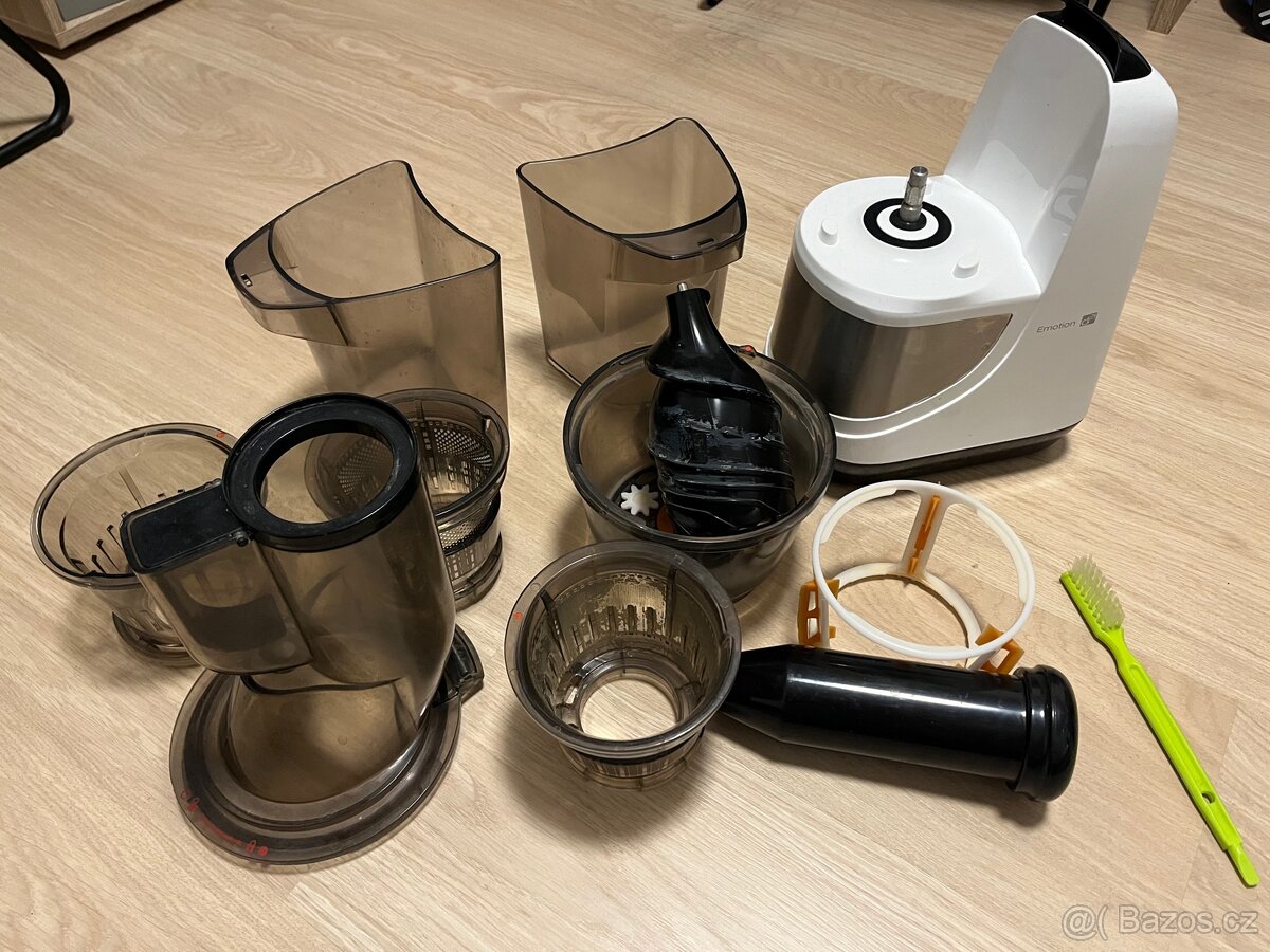 Šnekový odšťavňovač Emotion G21 - 2