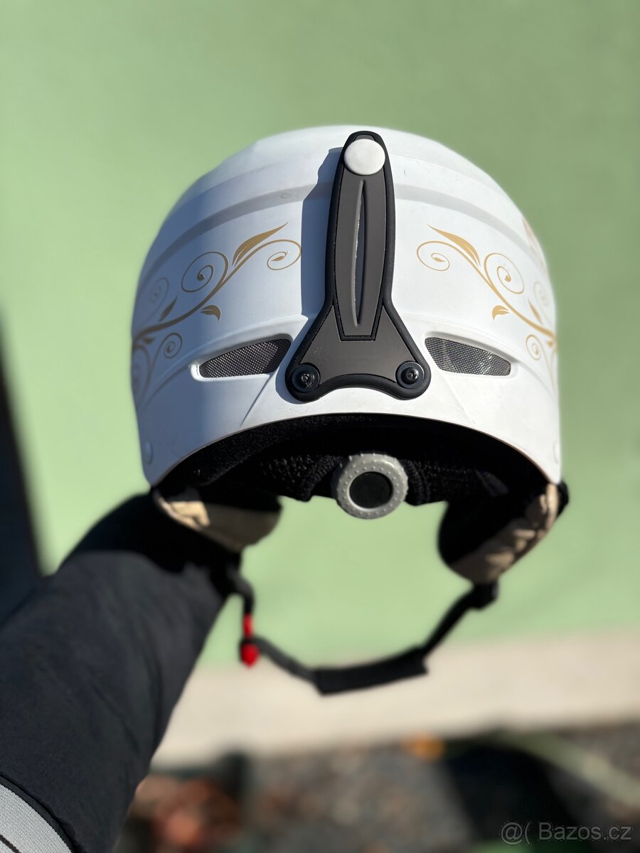 Lyžařská helma ARCORE - 2